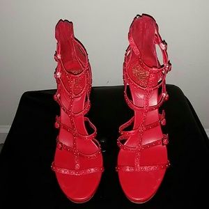 Vince Camuto Cherry Revelli sandal (used)